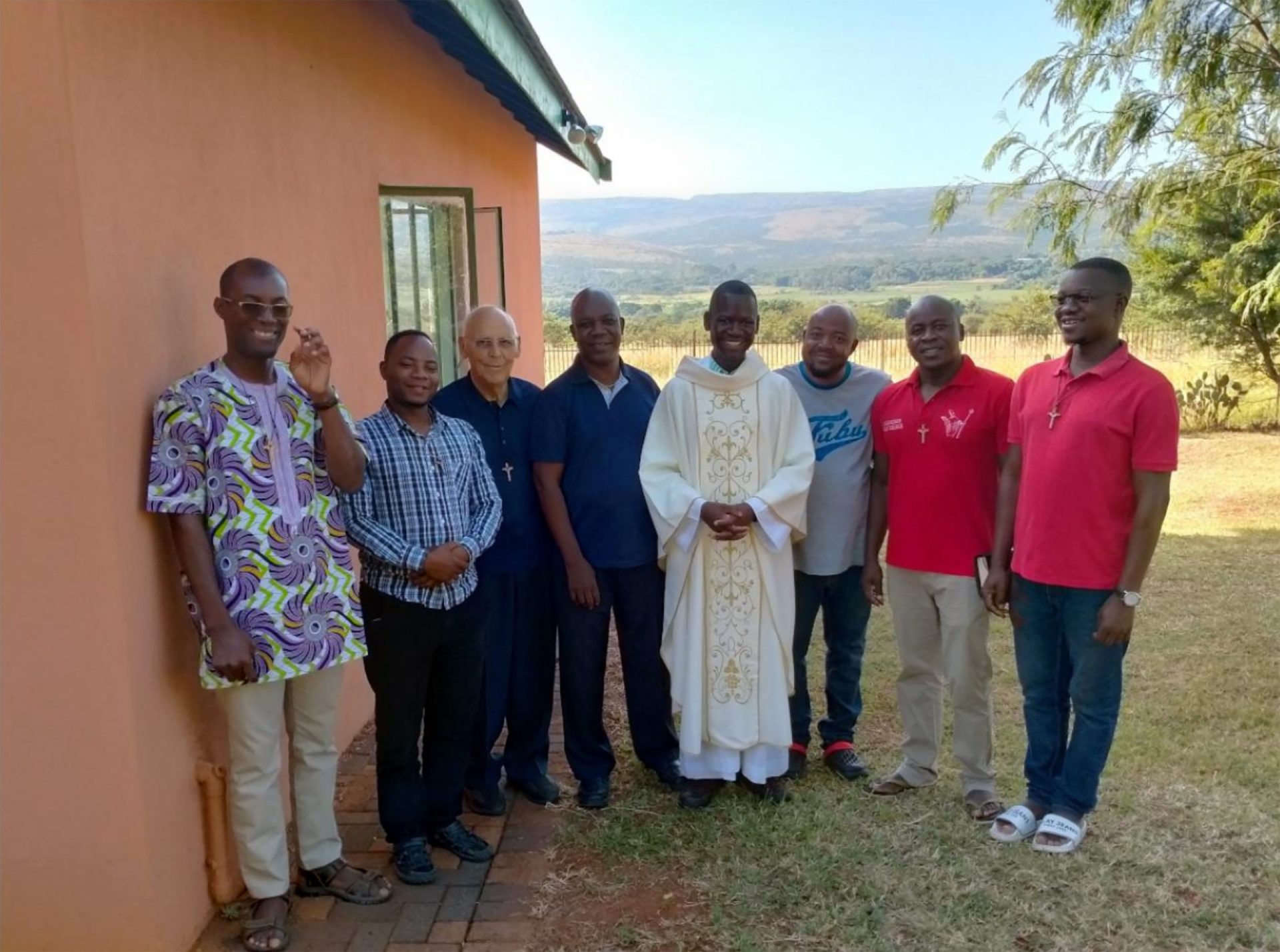 Young Comboni confreres working in the Province of South Africa gathered for
their annual meeting in February at Mooi Nooi in Rustenburg Diocese. Pictured,
from left to right: Fr. Charlemagne Sitou Mawoulomi Dossavi, Manuel Quembo,
Br. Francesco Padovan, Fr. John Baptist Keraryo Opargiw, Fr. Ronald Alionzi, Fr.
Kifle Kirba, Fr. Robert Ndungu, and Fr. Prosper Tehou.