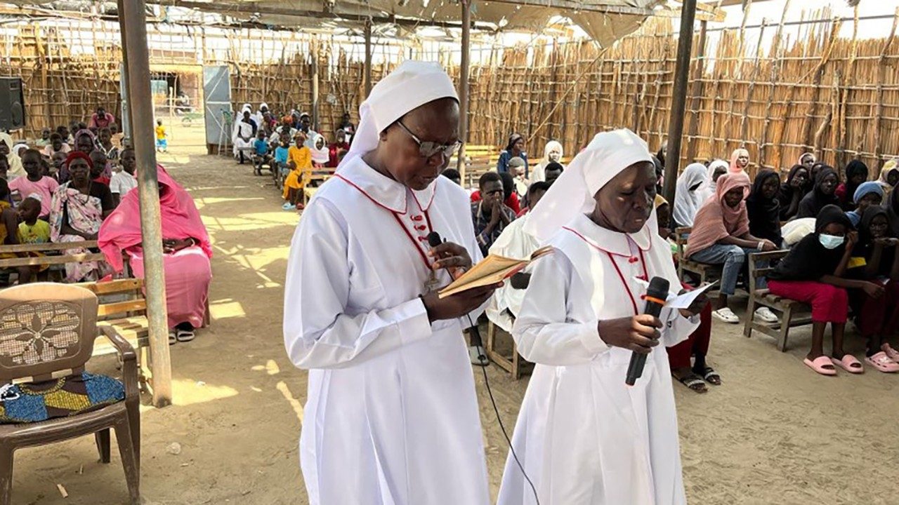 Sister Georgina and Sister Flora renew their vows